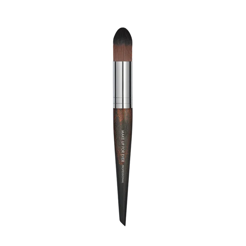PRECISION FOUNDATION BRUSH - SMALL - 100