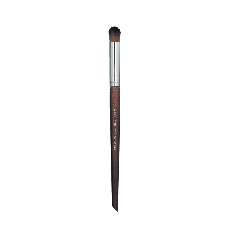 PRECISION BLENDER BRUSH - LARGE - 236