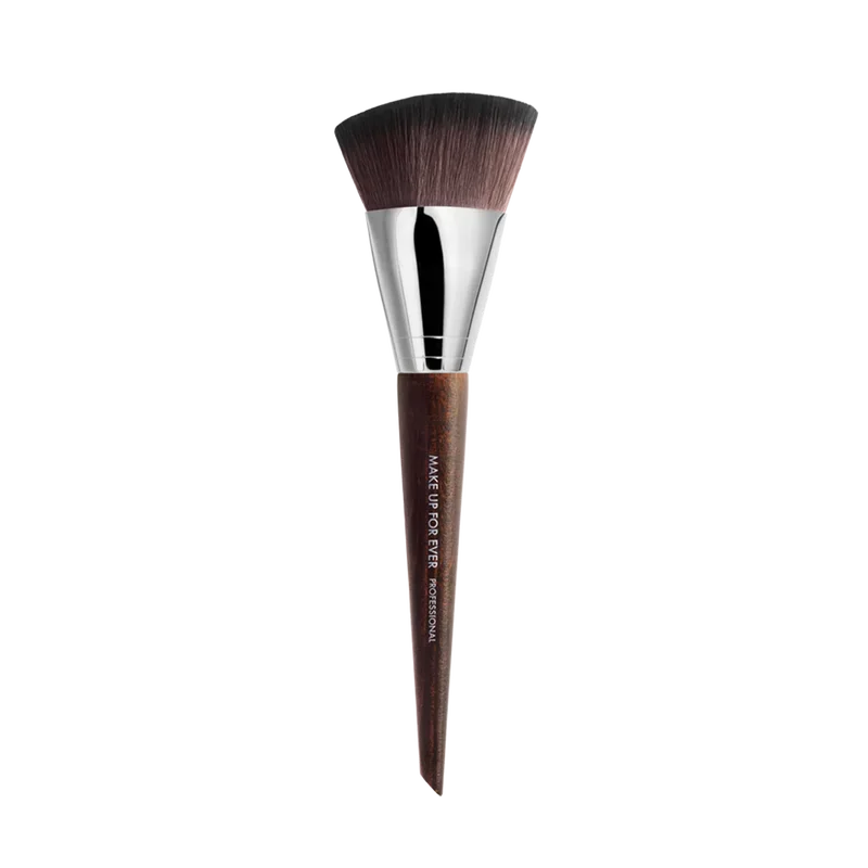 HD SKIN FOUNDATION BRUSH - 109